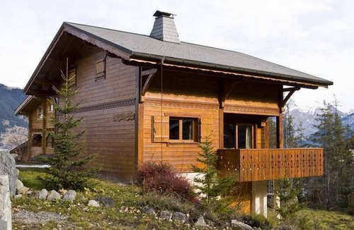 La Perriere Ski Chalet | Chalet, 300m from ski slopes, terrace, tv, 110m², La Tania
