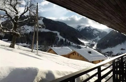 Beaufort Ski Chalet | Chalet Alain - Chalet for 6 to 8 pers. with beautiful view, south facing - Garage. Ranked two stars.