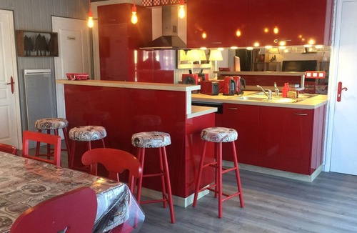 Laguiole Ski Chalet | Chalet Arpaulia Accommodation Jonquille
