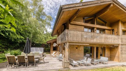 Les Houches Ski Chalet | Chalet Birdie avec Mazot