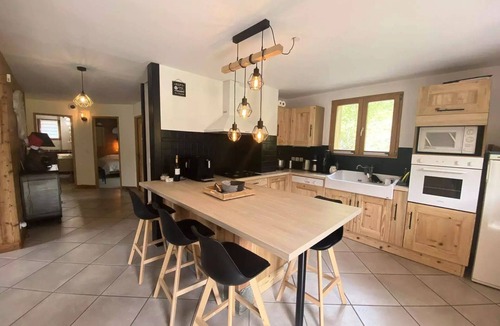 Beaufort Ski Chalet | Chalet - CHALET Nature - 10 pers. Perfect with family or friends - 4 bedrooms