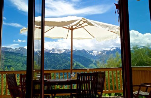 Ax-les-Thermes Ski Chalet | Chalet chaleureux à Ax-les-Thermes avec vue sur la montagne