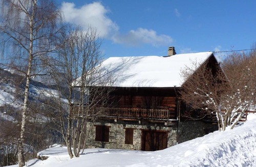 Beaufort Ski Chalet | Chalet chaleureux pour 10 personnes avec cheminée et internet, proche des pistes - FR-1-342-224