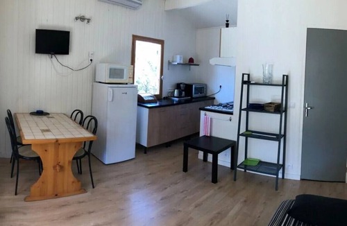 Les Vans Ski Chalet | Chalet "Comfort Shared Pool" with Pool, Shared Terrace, and Wi-Fi