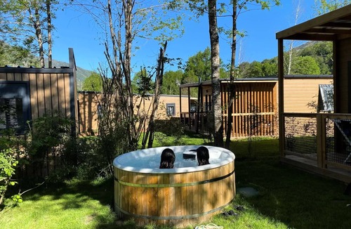 Savignac-les-Ormeaux Ski Chalet | Chalet Confort 16m² - 1 bedroom + Covered terrace + Reversible air conditioning + TV 2 persons