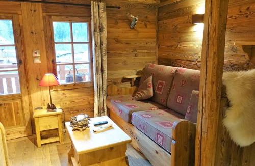 Beaufort Ski Chalet | Chalet cosy 3-4 pers, idéalement situé, à 500m des pistes et 100m des commerces - FR-1-342-220