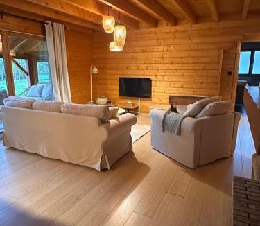 Jeanmenil House | Chalet dans un écrin de verdure avec SPA privatif
