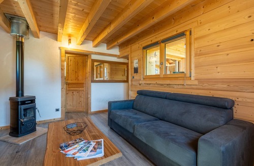 Thones Ski Chalet | Chalet-Deluxe-Private Bathroom-Mountain view-Bien etre/Authentique