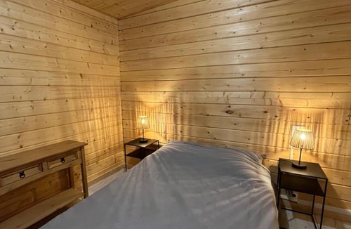 Chassey-les-Montbozon Ski Chalet | Chalet Des Aigrettes- Jacuzzi privatif