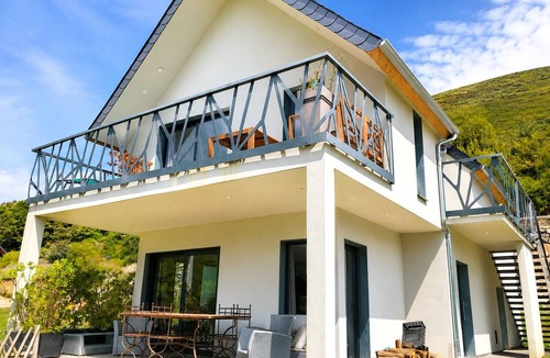 Pailhac House | CHALET EDEN – Chalet with a panoramic view of the Pyrenees | Near St-Lary
