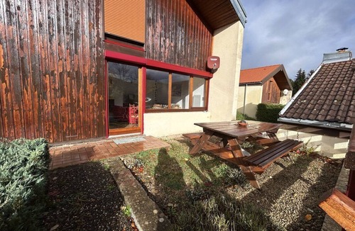 Jougne Ski Chalet | Chalet Familial A Jougne
