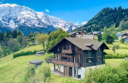 Saint-Nicolas-de-Veroce Ski Chalet | Chalet 9 pers, Mont Blanc view, parking, near ski