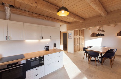 Saint-Gervais-les-Bains Ski Chalet | Chalet in private hamlet, spectacular mountain views, village, sauna, 240m2