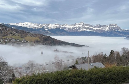 Saint-Gervais-les-Bains Ski Chalet | Chalet in private hamlet, spectacular mountain views, village, sauna, 240m2