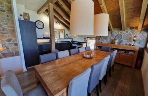 Valfrejus Ski Chalet | Chalet, Ground floor, terrace, balcony, fireplace or stove, tv, ski locker, 158m², Valfréjus