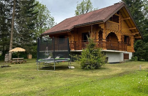 Foncine-le-Haut Ski Chalet | Chalet in the mountains of