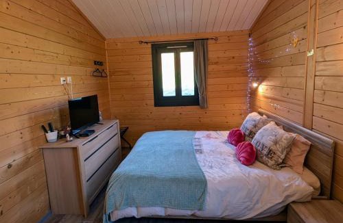 Fougerolles House | Chalet Jonquille avec Spa dans les Vosges du Sud - FR-1-583-500