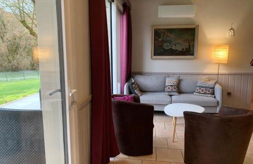 Nans-sous-Sainte-Anne House | Chalet le Miroir du Lison Franche Comte
