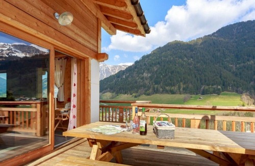 Beaufort Ski Chalet | Chalet 'Les Tarines 1' with Mountain View, Private Terrace and Wi-Fi