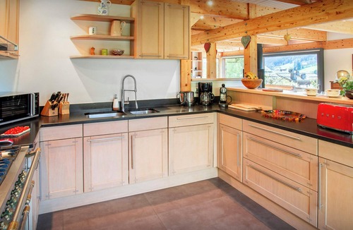 Le Grand-Bornand Ski Chalet | Chalet Musini - ski holiday in the Aravis for 8 with sauna - OVO Network