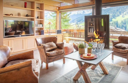 Le Grand-Bornand Ski Chalet | Chalet Musini - ski holiday in the Aravis for 8 with sauna - OVO Network