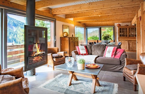 Le Grand-Bornand Ski Chalet | Chalet Musini - ski holiday in the Aravis for 8 with sauna - OVO Network