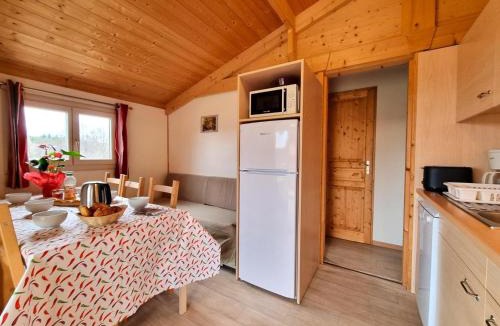 Usson-en-Forez House | Chalet nature avec animaux - 6 pers. - FR-1-496-397