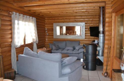 La Perriere Ski Chalet | Chalet POMMAT