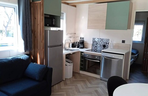 Savignac-les-Ormeaux Ski Chalet | Chalet Premium 56m² - 3 bedrooms + Covered terrace + Reversible air conditioning + TV 6 persons