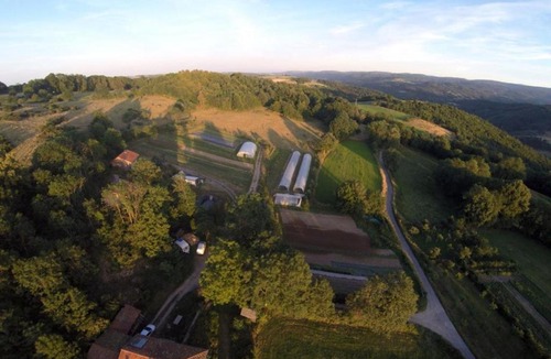 Saint-Martin-la-Sauvete House | Chalet rustique avec poêle à bois - 3 pers, animaux admis - FR-1-496-187