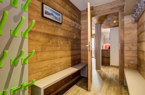 Plagne 1800 Ski Chalet | Chalet Spacieux Centre Station avec Wifi et Animaux Admis - FR-1-181-2795
