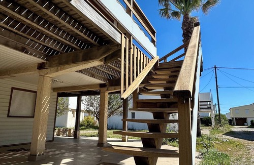 Gruissan Plage Ski Chalet | Chalet spacieux,grande terrasse exposée Est/sud, beaux espaces pour les familles