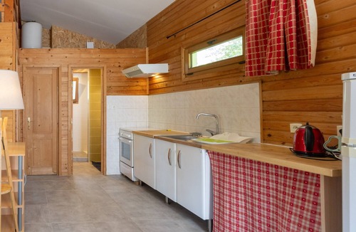 Darbres Ski Chalet | Chalet 'Vert 4 Personnes' with Balcony and Wi-Fi