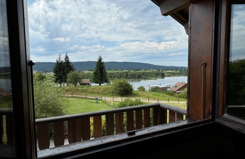 Grande-Riviere Ski Chalet | CHALET WITH SUPERB LAKE VIEW