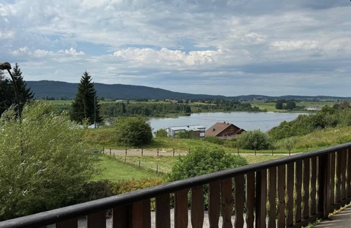Grande-Riviere Ski Chalet | CHALET WITH SUPERB LAKE VIEW