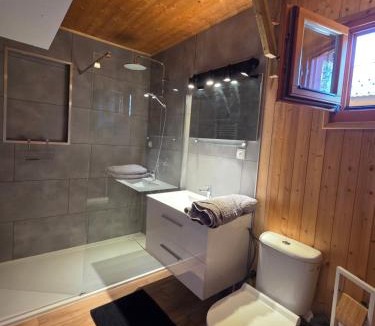 Laffrey Ski Chalet | Chalet with beautiful lake view 6B