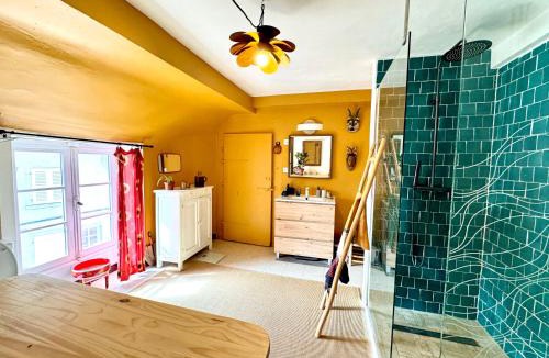 Chateau-Chalon Bed & Breakfast | Chambre 2 personnes Maison Saint Jean