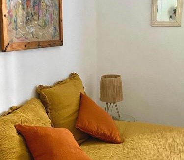 Chateau-Chalon Bed & Breakfast | Chambre 2 personnes Maison Saint Jean