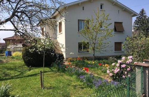 Charnay-les-Macon House | Chambre avec vue sur jardin