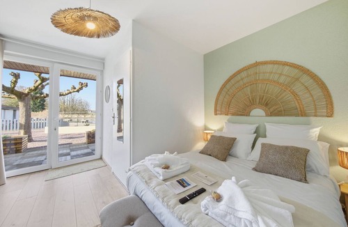 Allerey-sur-Saone Bed & Breakfast | Chambre d'hôtes L'écrin fleuri