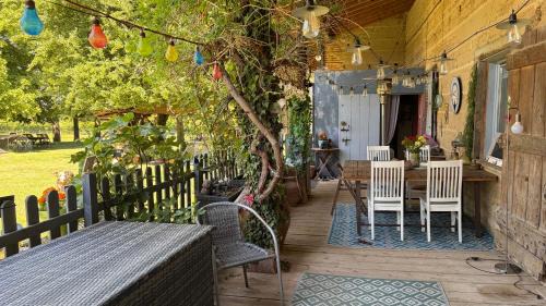 Romenay Bed & Breakfast | Chambre d'hôte SOJANI