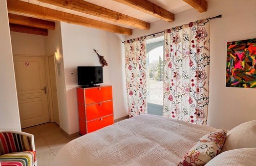 Saint-Medard Bed & Breakfast | Chambre d'Hôtes Côté Cour