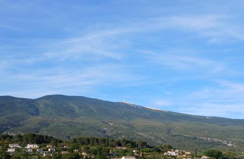 Bedoin Bed & Breakfast | Chambre d'hôtes chez Gwennaelle