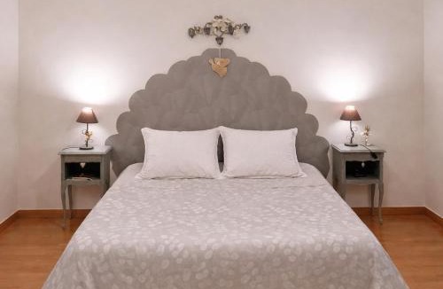 Lescheroux Bed & Breakfast | Chambre d'Hôtes Familiale la Jument Grise