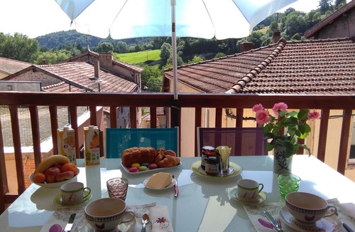 Regny Bed & Breakfast | Chambre D'hôtes les Myriades D'Or