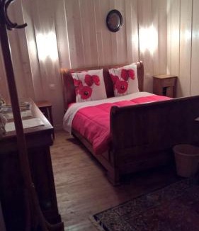 Frasne House | Chambre d Hote 1873