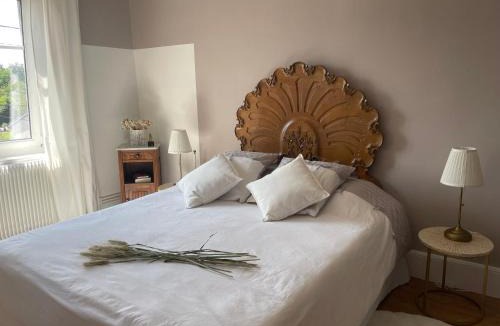 Arraye-et-Han House | Chambre d'hotes Le château de l'étoile