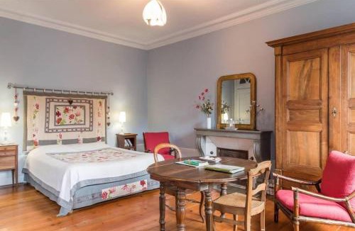 Cenans Bed & Breakfast | Chambre de Marie, Le Relais du Passe-heures