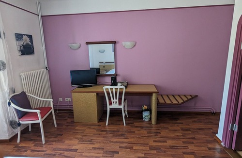 Lully Apartment | Chambre Double Indépendante Avec Salle de Bains