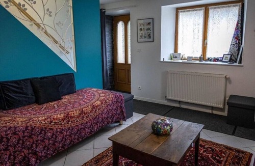 Baignes Bed & Breakfast | Chambre famille table d'hôtes à la campagne le nid qui danse vers Vesoul 1 to 5 p